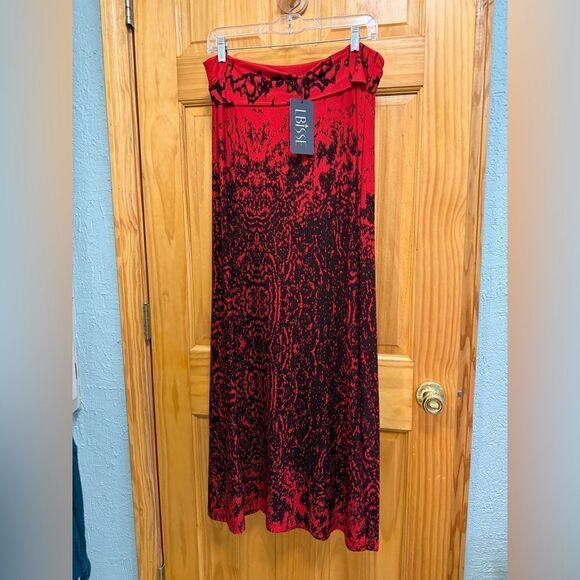 NWT LBISSE red and black maxi skirt size L - Picture 1 of 6